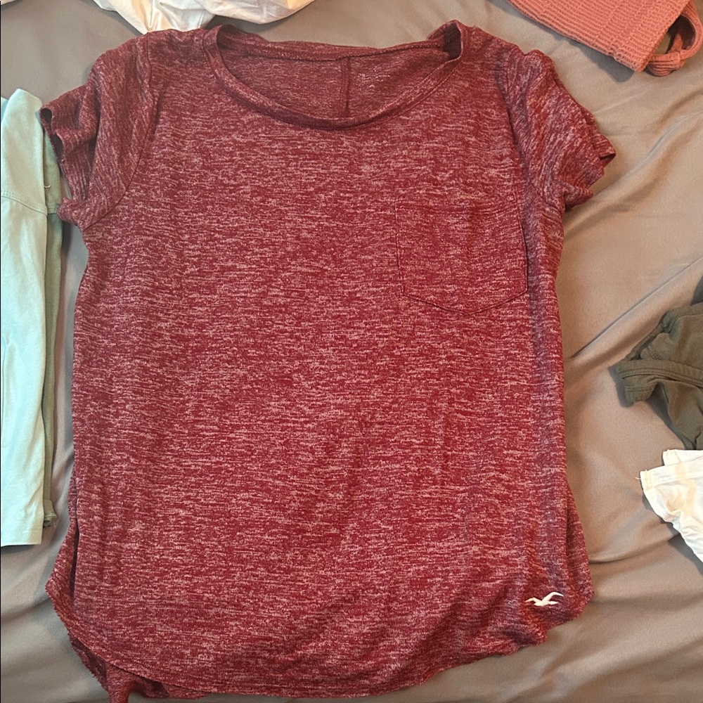 Hollister Women's Burgundy Short Sleeve Tee